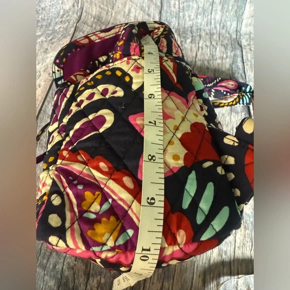 Vera Bradley small patterned backpack, excellent unused condition - Picture 7 of 10